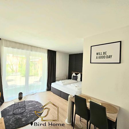 Bird Home Room 9 Klagenfurt am Woerthersee Exterior foto