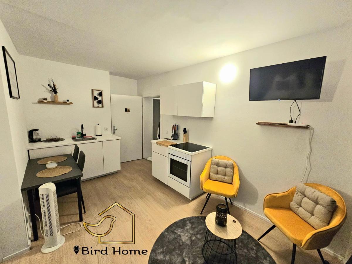 Bird Home Room 9 Klagenfurt am Woerthersee Exterior foto