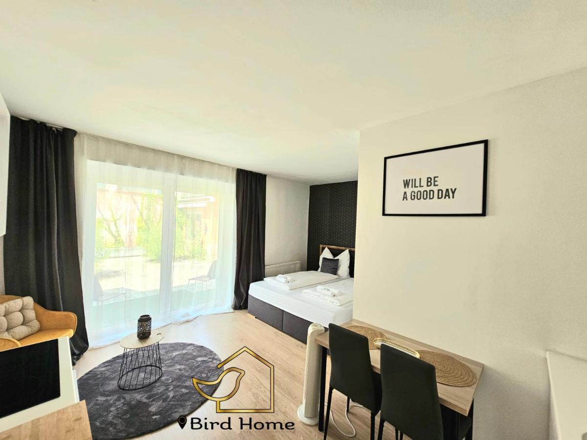 Bird Home Room 9 Klagenfurt am Woerthersee Exterior foto